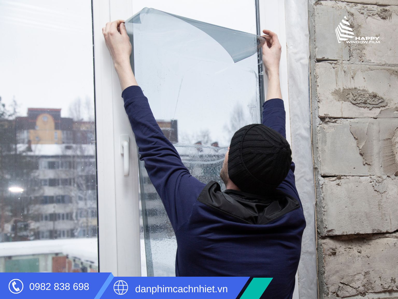 Phim cách nhiệt là một trong những loại decal dán kính phổ biến